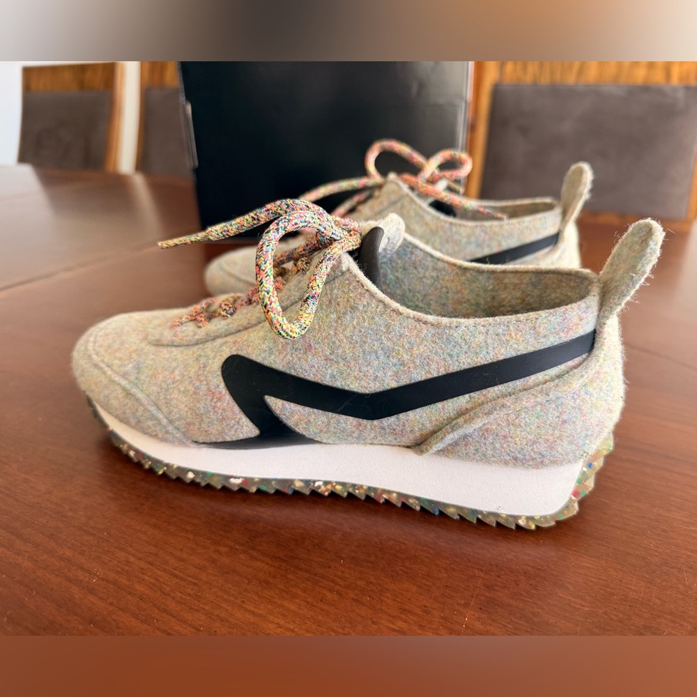 Rag & Bone Retro Runner grey Felt Sneakers size 8.5 or 38